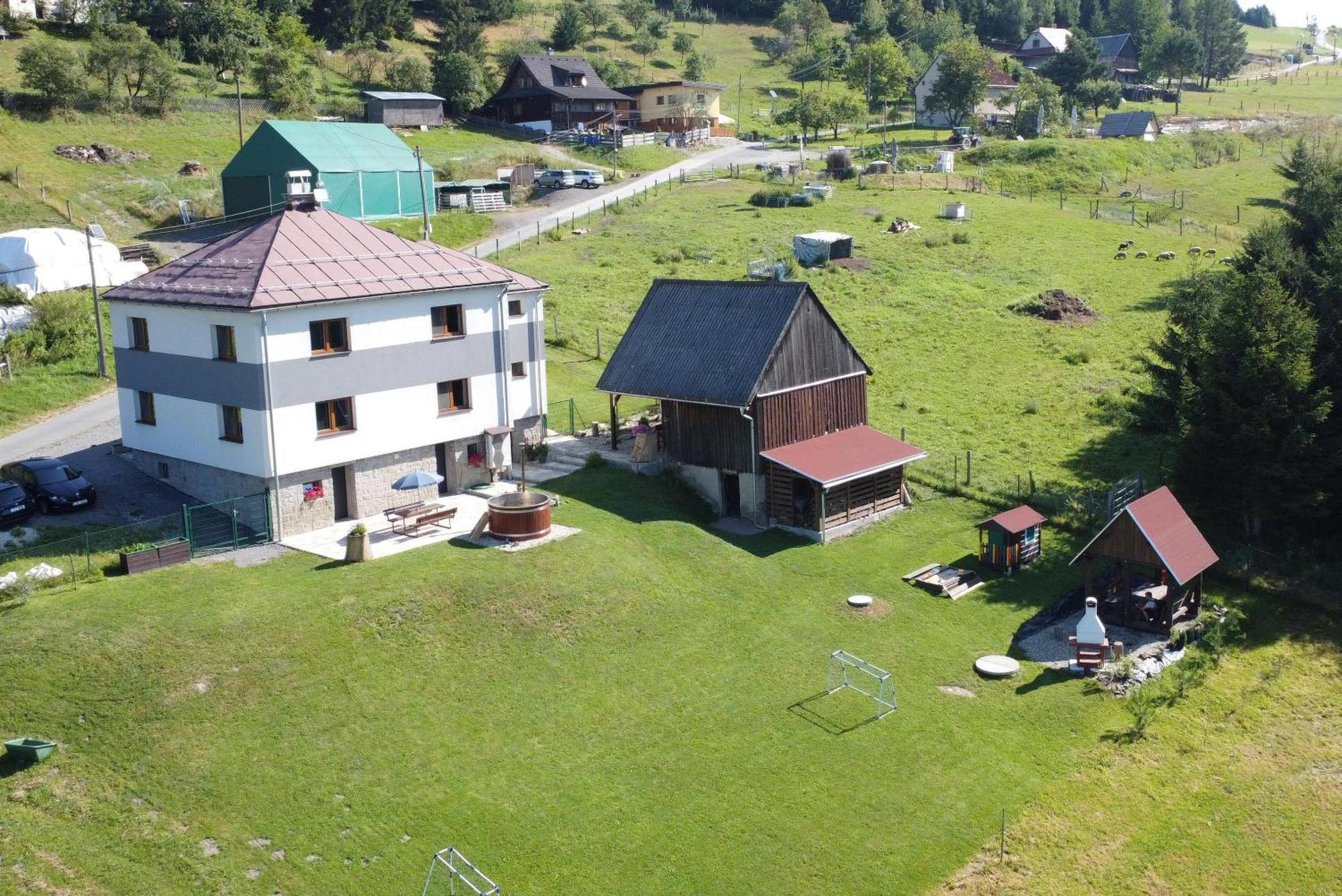Apartman U Trojmezi モスティ・ウ・ヤブルンコヴァ エクステリア 写真